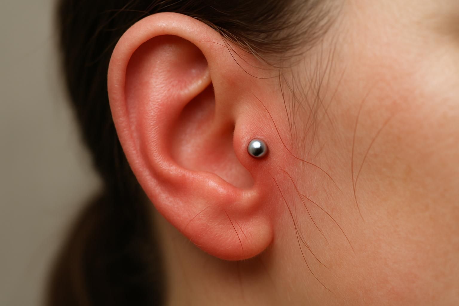 découvrez les risques de paralysie associés au piercing tragus et apprenez les précautions essentielles pour éviter les complications.